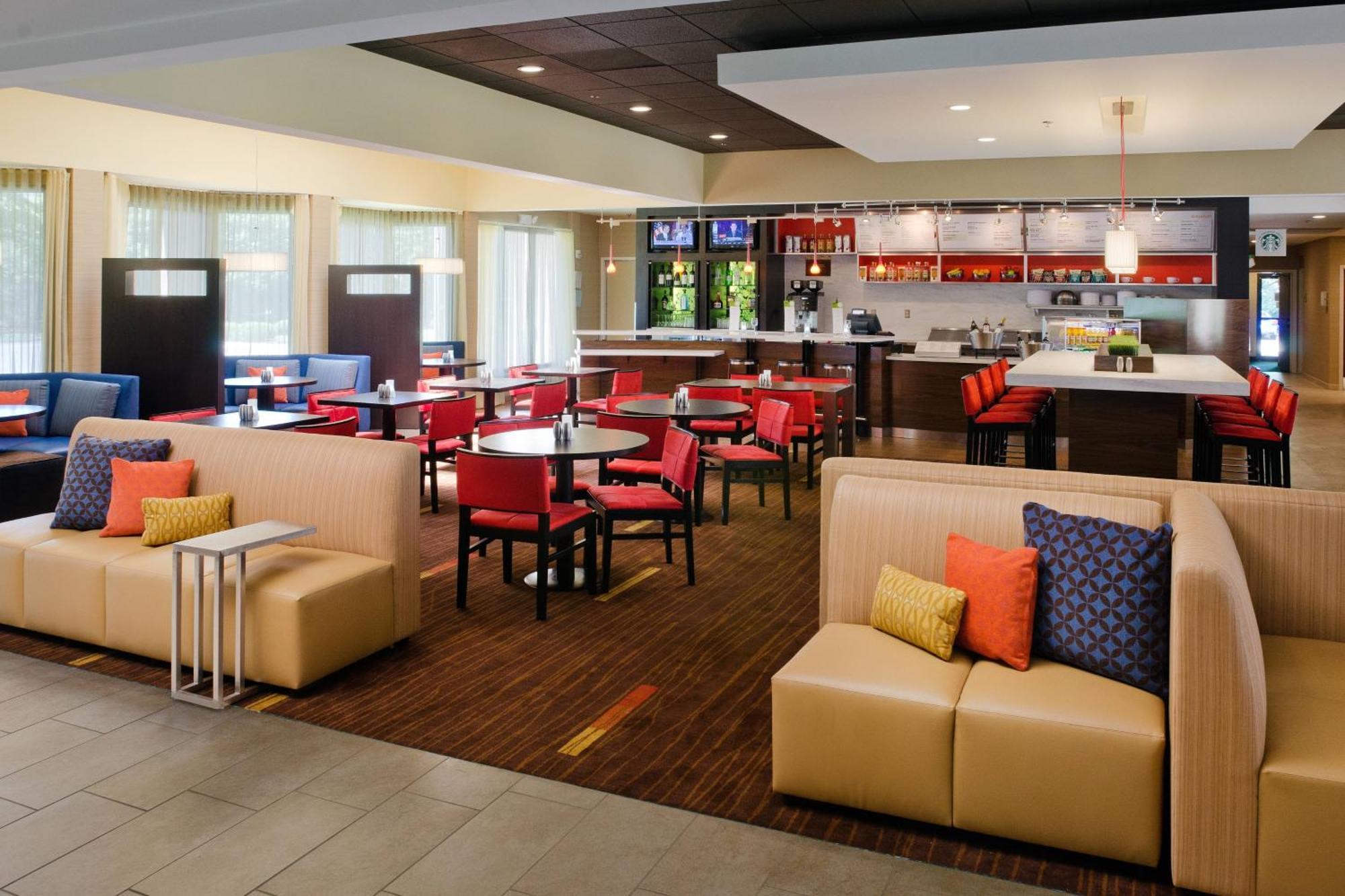 Courtyard By Marriott Huntsville University Drive מראה חיצוני תמונה